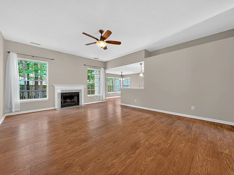 6804 Broome Bay Ct — Photo 11
