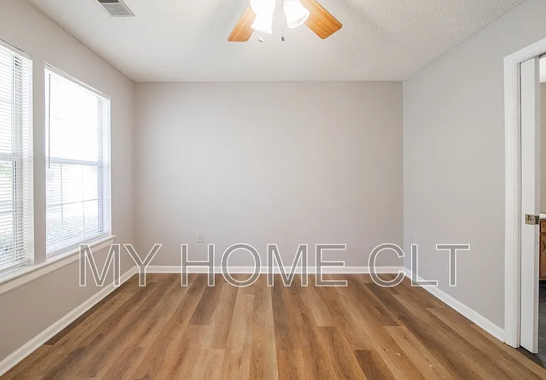 8117 Tremaine Ct #B — Photo 12