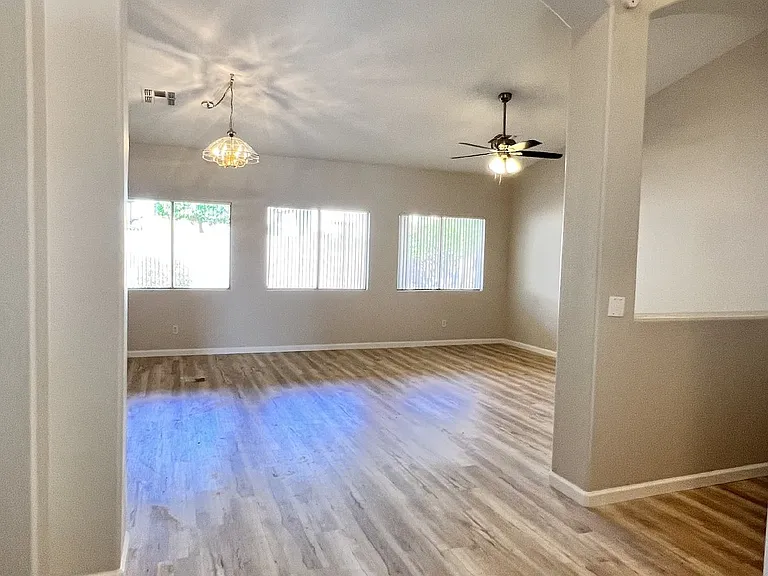 495 N Bluejay Dr — Photo 14