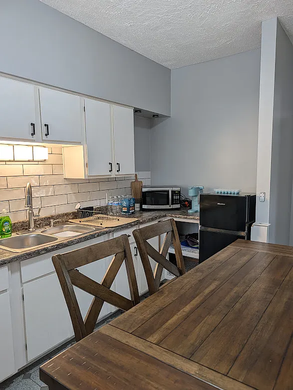 1 bed, 680 sqft, $1,150 — Photo 3