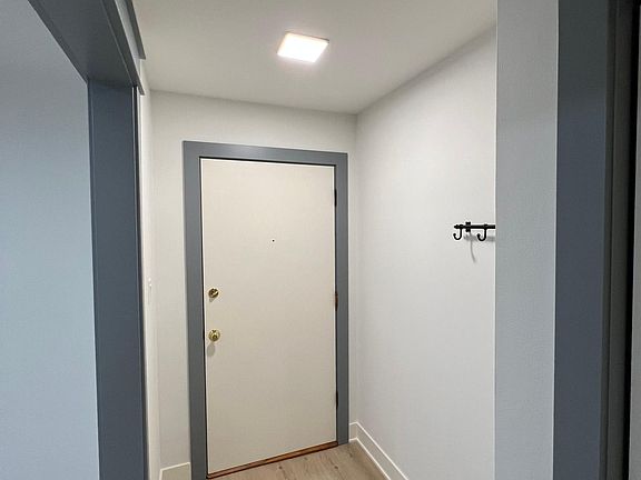 Unit door
