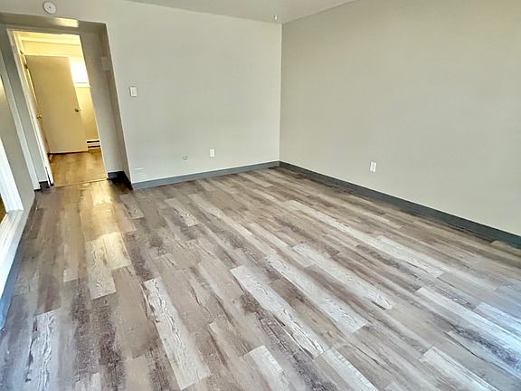 5th image of 2237 E Boulder St #9fa1a624c