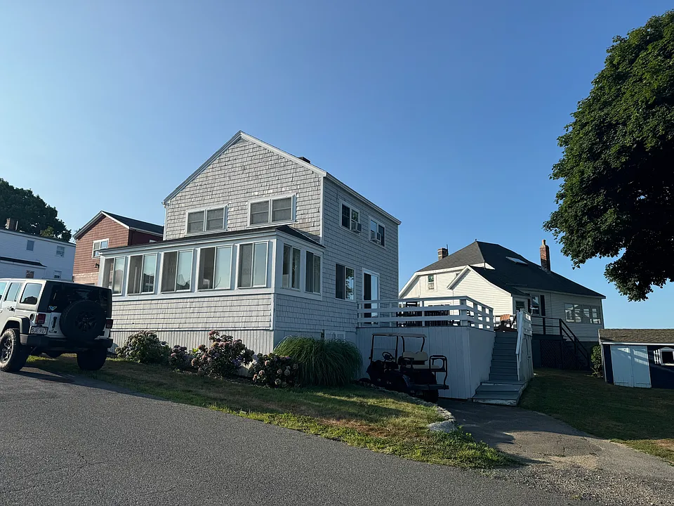 9 Hilltop Rd