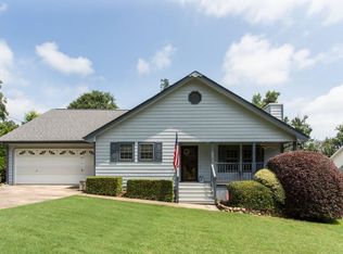 50 Homestead Pl, Rex, GA 30273