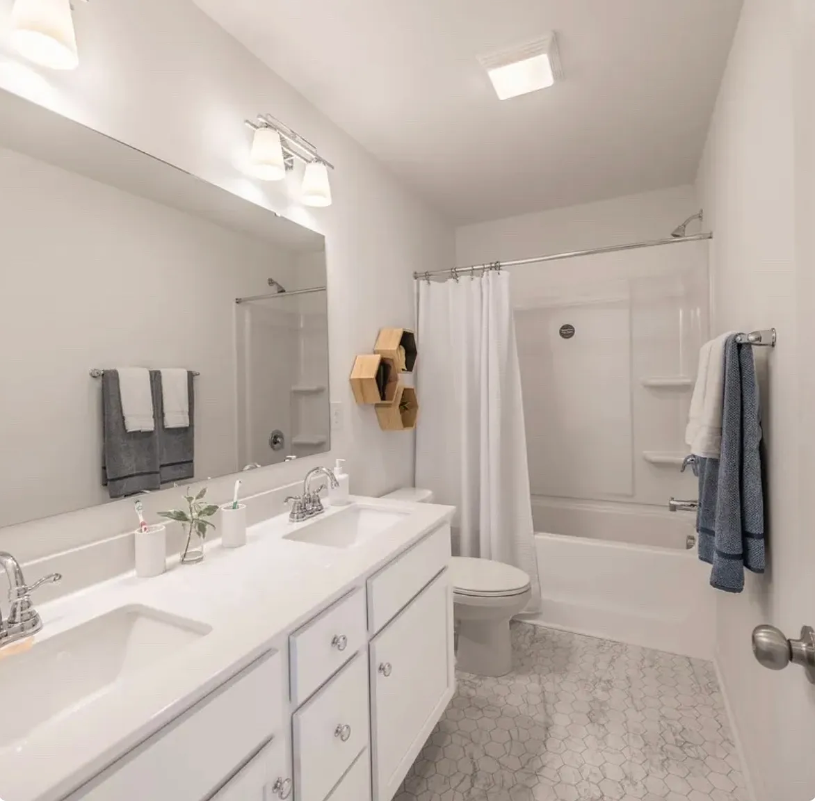 134 Jetty Ln — Photo 3