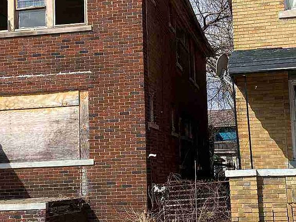 2736 Buena Vista