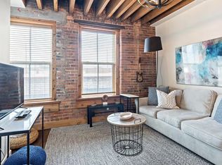 610 21st Ave N APT 201, Nashville, TN 37208