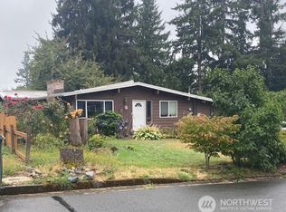 10039 NE 201st St, Bothell, WA 98011