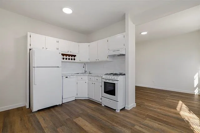 1866 John F Kennedy Blvd #1C — Photo 5