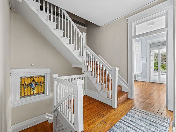 4th image of 2713 W Grace St APT 2