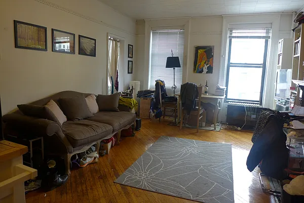 Rented by Garfield Realty  | media 27