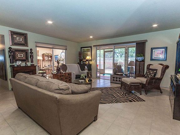 5th image of 805 S Placita Topa