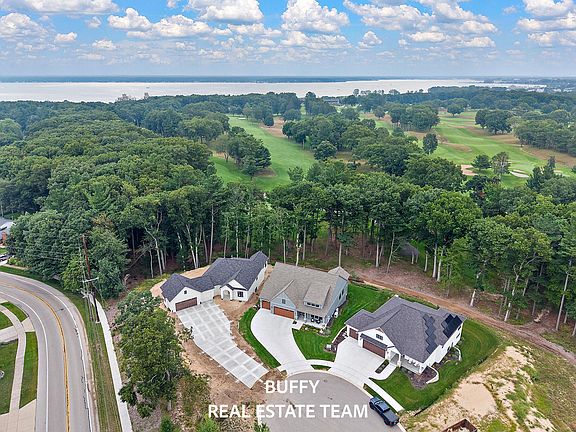 4th image of 2926 Duneside Cir