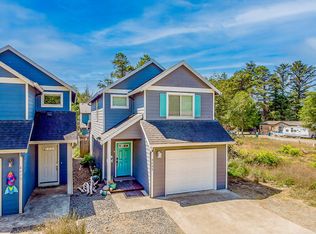 8435 S Hollyhock St, Rockaway Beach, OR 97136