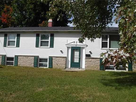 2nd image of 52 Highland Ave