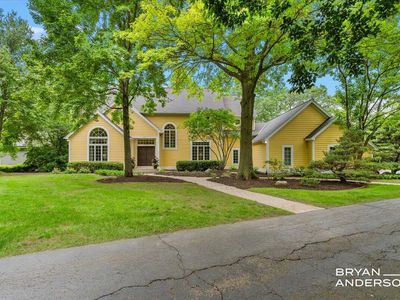 1015 Bradford Hollow Ln NE, Grand Rapids, MI, 49525
