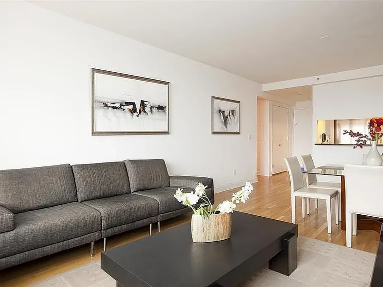 120 Riverside Blvd #7H — Photo 4