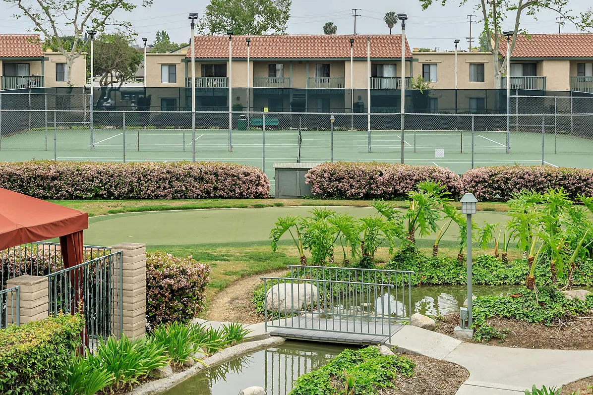 McComber Creek Apartments — Photo 4