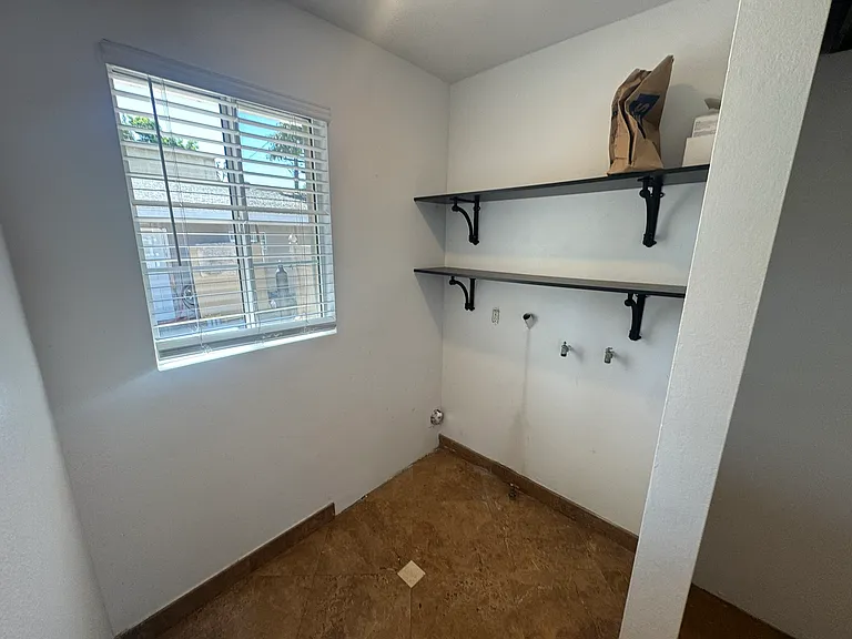 7358 Jumilla Ave — Photo 9