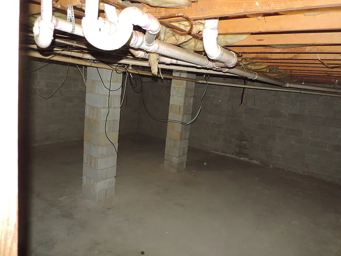 3881 Crest Dr — Photo 36