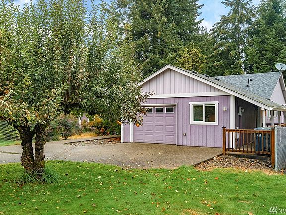 2nd image of 2110 18th Ave SE