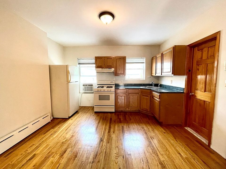 1st image of 298 Court St #2