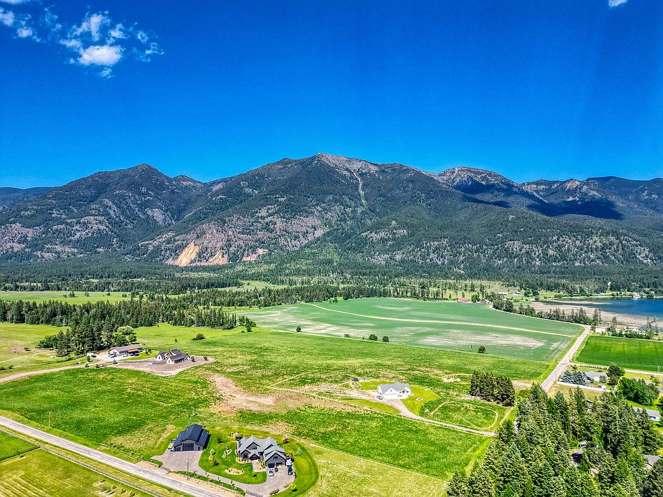 1st image of 521 Yeoman Hall Rd