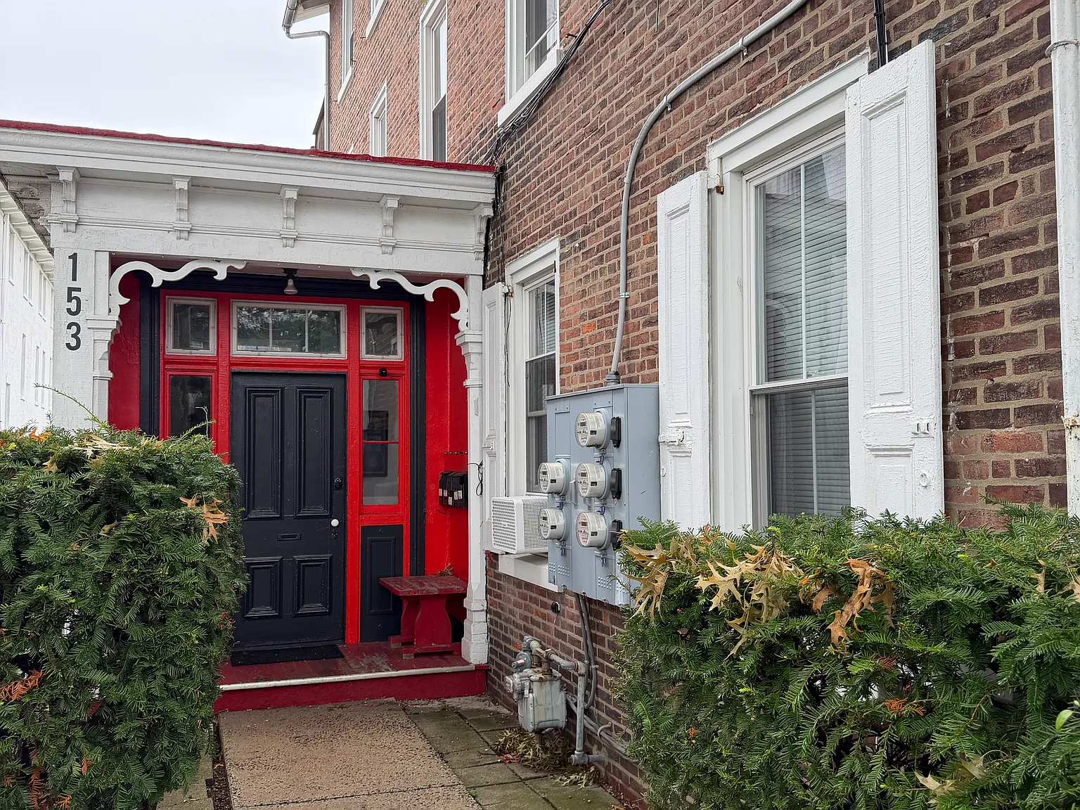 153 Main St — Photo 1