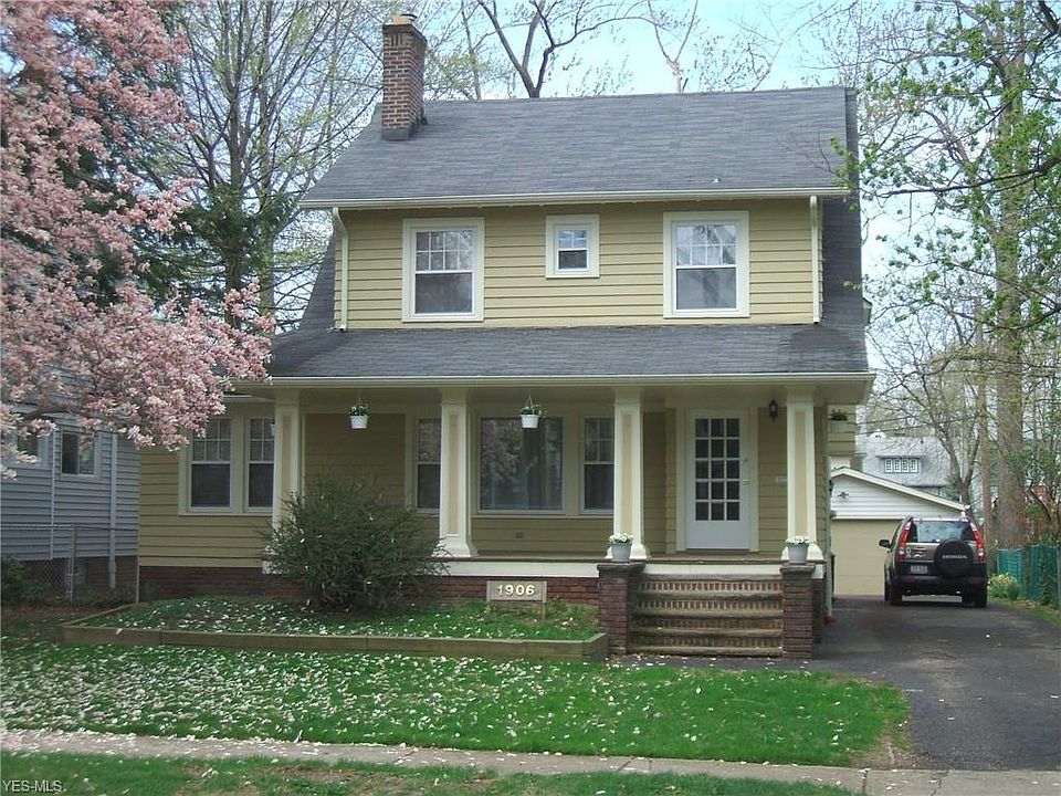 1st image of 1906 Forestview Dr