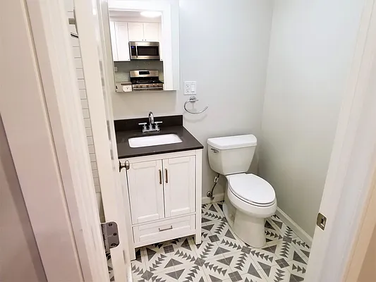 Rented by Nest Seekers International | media 27