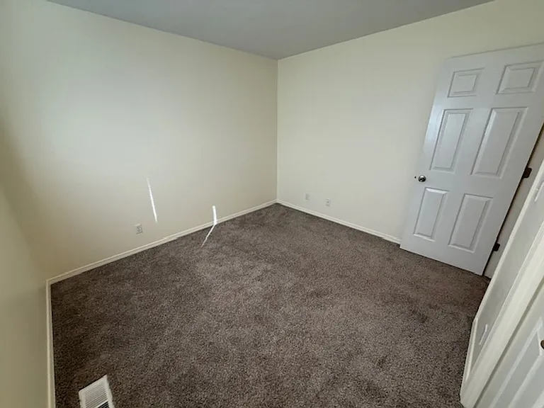 577 Sunwood Dr NW — Photo 16
