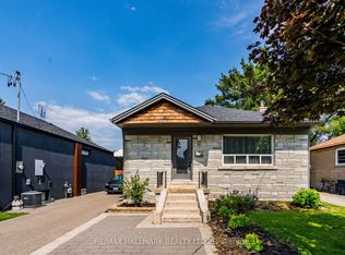 41 Treeview Dr, Toronto, ON M8W4C1