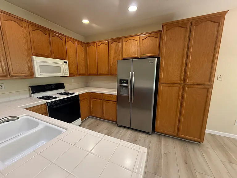 665 Stewart Way — Photo 9