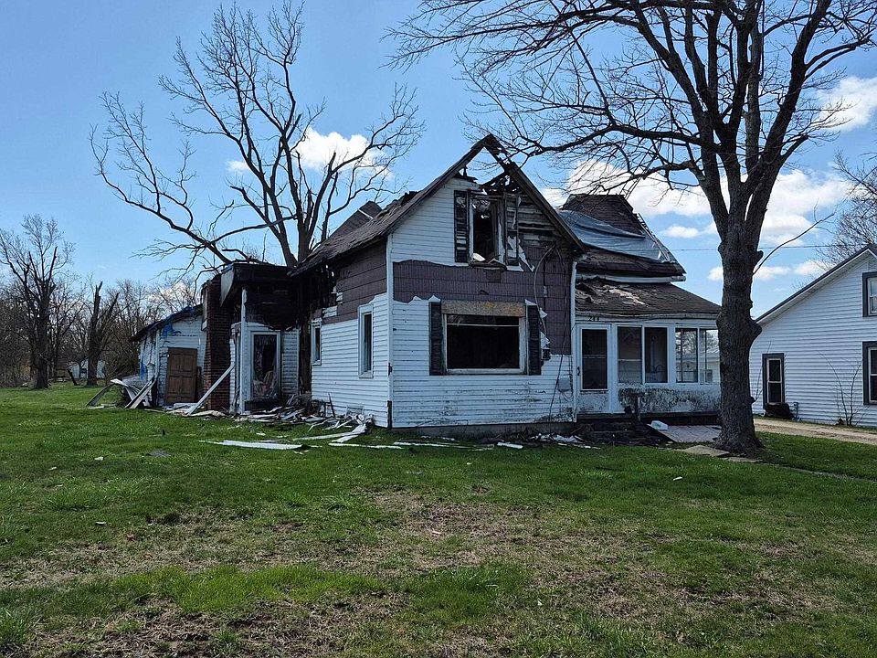 2nd image of 244 Watson St