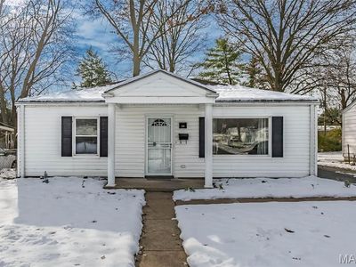 34 Saint Celeste Dr, Florissant, MO, 63031