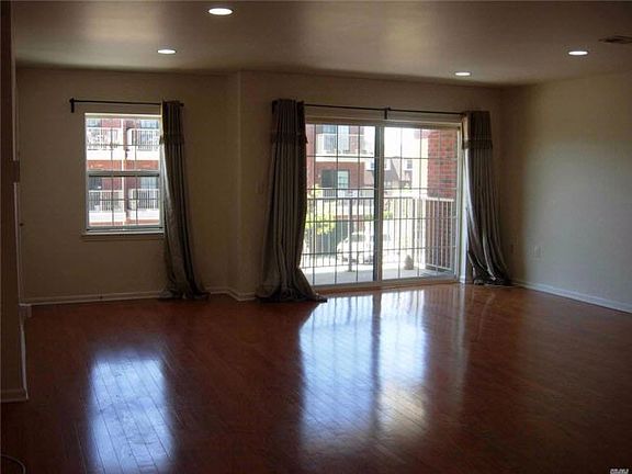 2nd image of 221 Constitution Pl #A