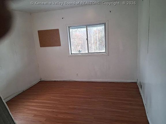 4th image of 4370 Salt Creek Rd