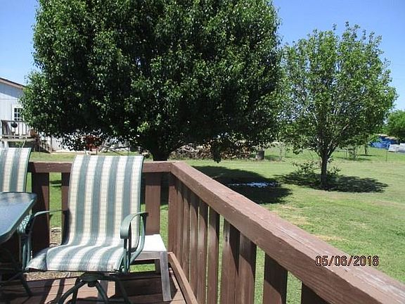 3rd image of 530 County Road 3201