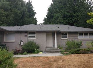 6027 44th Ave NE, Seattle, WA 98115