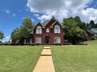 214 Fawn Ln, Prattville, AL 36067