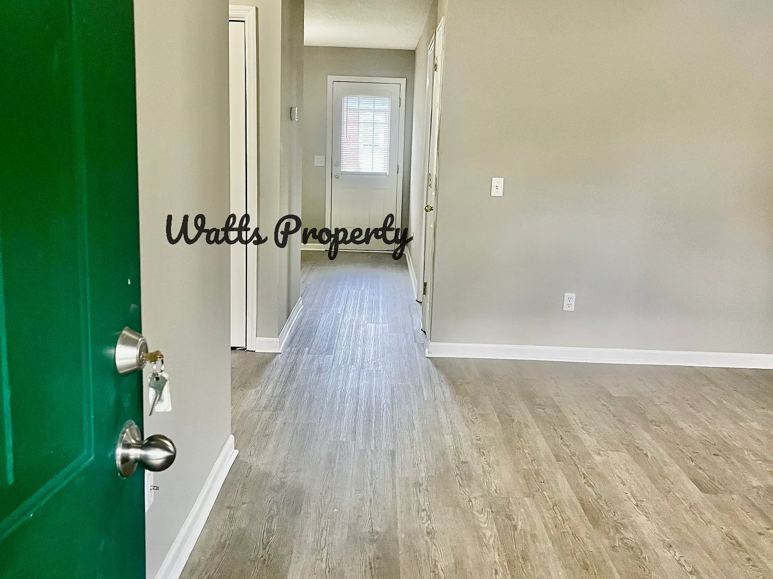 2 bed, 976 sqft, $1,200 — Photo 2