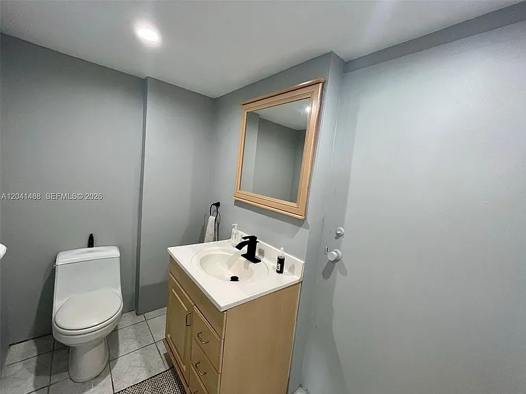 250 174th St #2301 — Photo 8