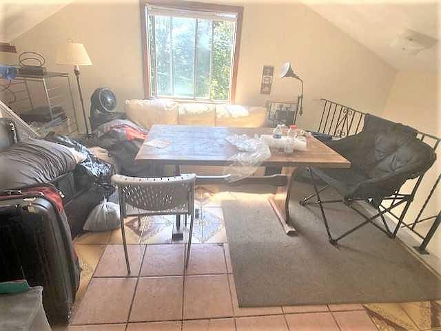 1st image of 167 College Ave #A3t2