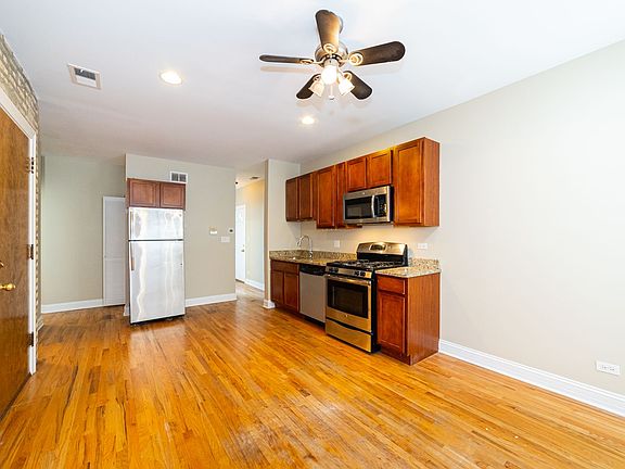 3rd image of 1638-46 W Greenleaf Ave #1642-2S