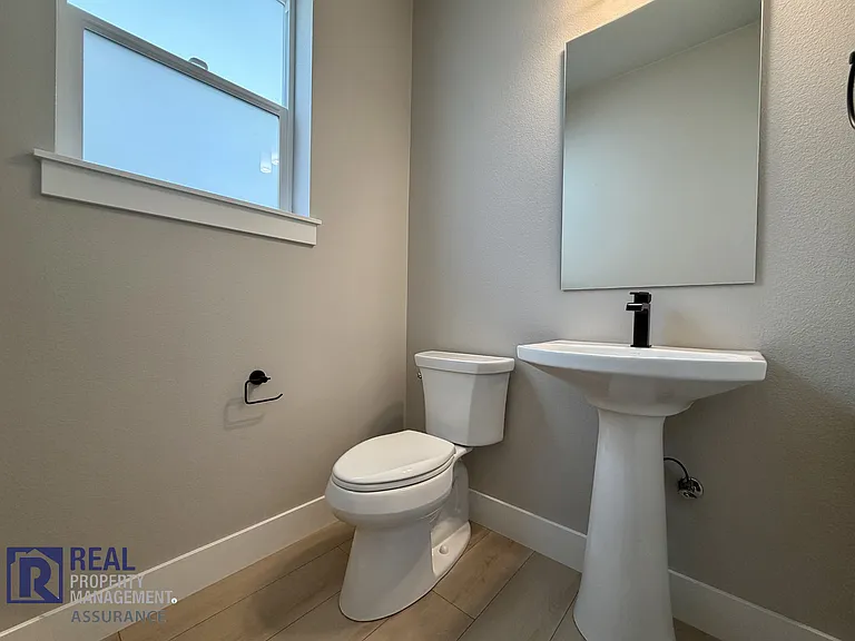 7365 SE Benedict St — Photo 9