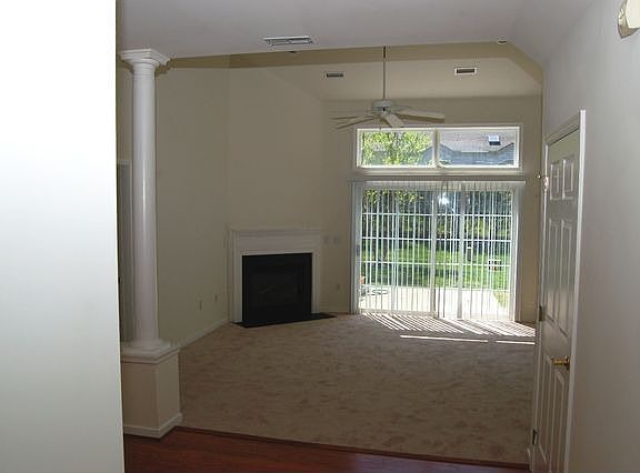 2nd image of 3415 Amburg Ln