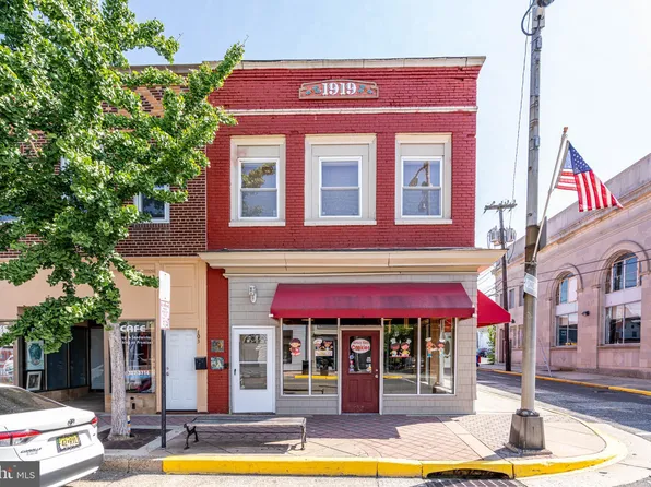 101 N High St, Millville, NJ 08332