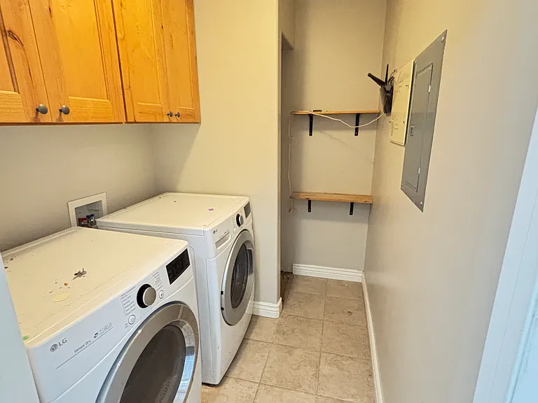 816 W Via Papiano St — Photo 10
