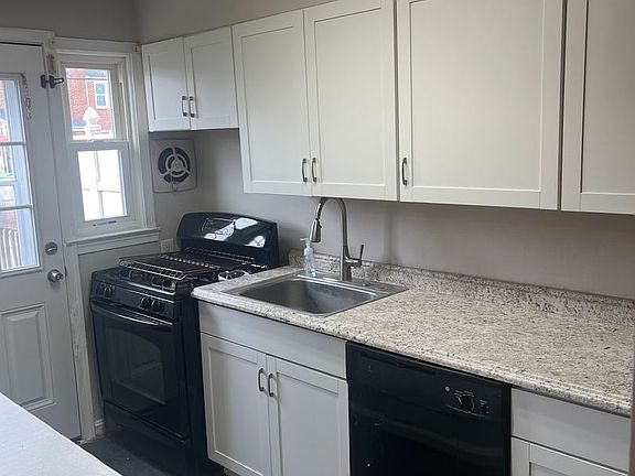 3rd image of 7842 Saint Fabian Ln