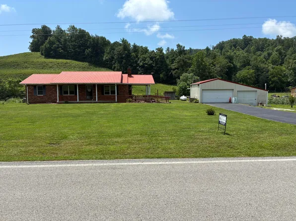 1183 Ky 2027, Campton, KY 41301